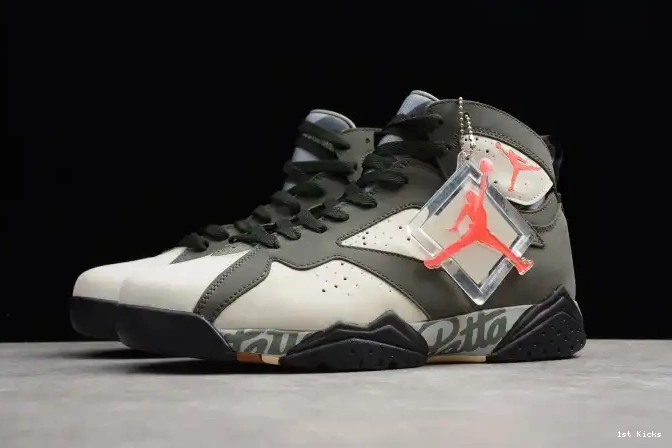 AT3375-100 Air Patta Jordan x Icicle 7 0605